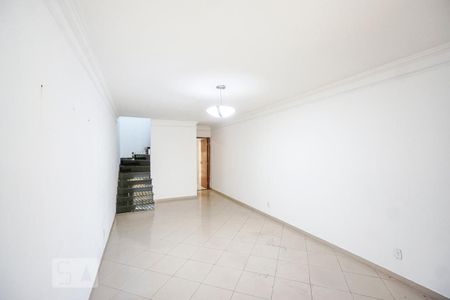 Sala de casa à venda com 3 quartos, 100m² em Vila Carrao, São Paulo