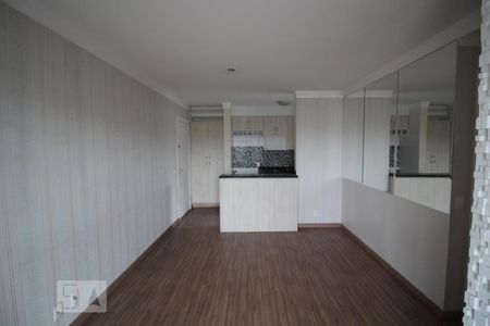 Sala de Estar de apartamento à venda com 3 quartos, 66m² em Guaiaúna, São Paulo