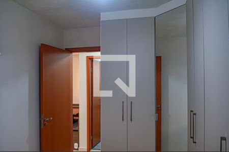 quarto 1 escritorio de apartamento para alugar com 2 quartos, 52m² em Taquara, Rio de Janeiro