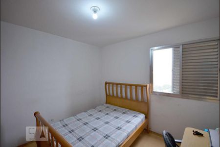 Quarto 2 de apartamento para alugar com 2 quartos, 50m² em Vila das Mercês, São Paulo