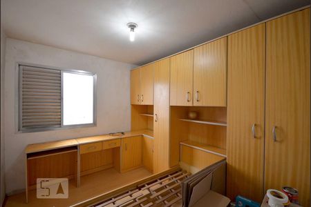 Quarto 1 de apartamento para alugar com 2 quartos, 50m² em Vila das Mercês, São Paulo