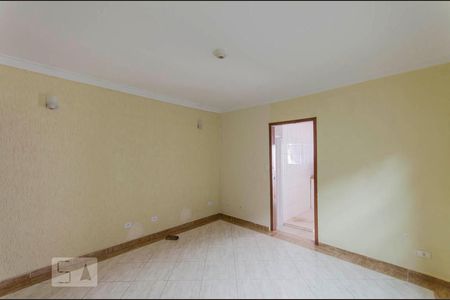 Sala de casa para alugar com 2 quartos, 70m² em Vila Nhocune, São Paulo