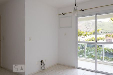 Sala de apartamento para alugar com 2 quartos, 50m² em Campo Grande, Rio de Janeiro