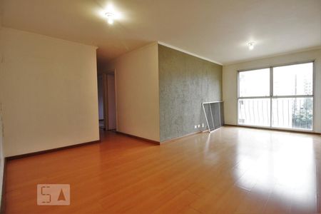 Apartamento para alugar com 78m², 2 quartos e 1 vagaSala
