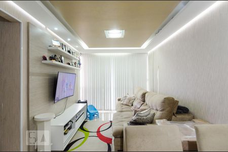 Sala de apartamento à venda com 2 quartos, 58m² em Taboão, Diadema