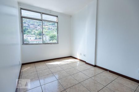 Sala de apartamento para alugar com 2 quartos, 72m² em Campinho, Rio de Janeiro