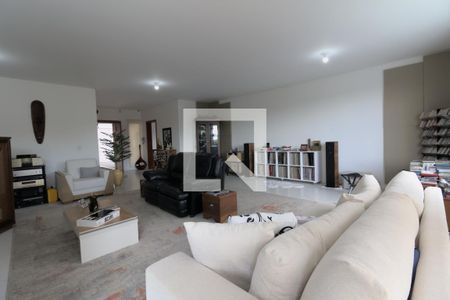 Sala de Estar de casa à venda com 3 quartos, 384m² em Lapa, São Paulo