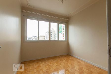 Quarto 2 de apartamento para alugar com 2 quartos, 63m² em Farroupilha, Porto Alegre