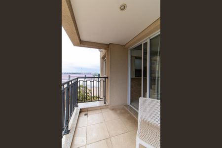 Sacada da Sala de apartamento para alugar com 1 quarto, 51m² em Sítio Tamboré Alphaville, Barueri