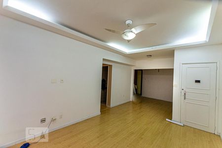 Sala de apartamento à venda com 3 quartos, 122m² em Icaraí, Niterói