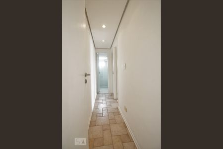 Corredor de apartamento para alugar com 2 quartos, 65m² em Jardim Taboão, São Paulo