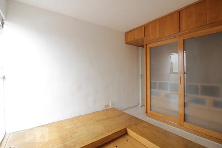 Quarto 2 de apartamento para alugar com 2 quartos, 65m² em Jardim Taboão, São Paulo