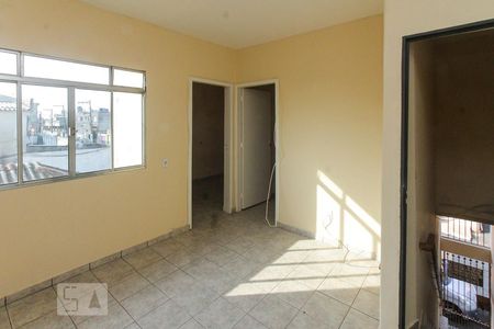 Sala de casa para alugar com 3 quartos, 110m² em Cidade São Mateus, São Paulo