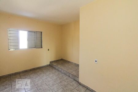 Quarto de casa para alugar com 3 quartos, 110m² em Cidade São Mateus, São Paulo