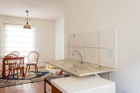 Cozinha de apartamento à venda com 2 quartos, 43m² em Igara, Canoas