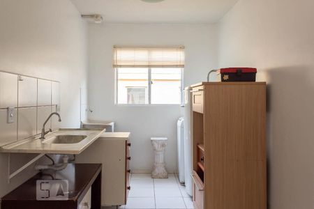 Cozinha de apartamento à venda com 2 quartos, 43m² em Igara, Canoas