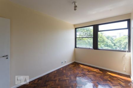 Quarto 1 de apartamento para alugar com 3 quartos, 110m² em Asa Sul, Brasília