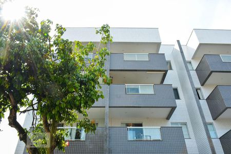 Fachada do bloco de apartamento para alugar com 1 quarto, 49m² em Zumbi, Rio de Janeiro