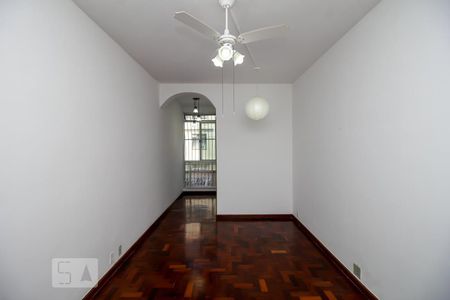 Sala de apartamento para alugar com 2 quartos, 62m² em Botafogo, Rio de Janeiro