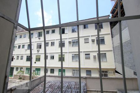 Vista da Sala de apartamento para alugar com 2 quartos, 62m² em Botafogo, Rio de Janeiro