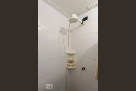 Casa de condomínio à venda com 790m², 4 quartos e 6 vagas Casa de condomínio à venda com 790m², 4 quartos e 6 vagasBanheiro de Serviço