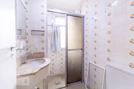 Banheiro de apartamento para alugar com 1 quarto, 38m² em Campo Belo, São Paulo