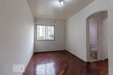 Sala de apartamento para alugar com 1 quarto, 38m² em Campo Belo, São Paulo