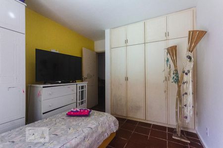 Quarto 2 de casa à venda com 5 quartos, 500m² em Itanhangá, Rio de Janeiro