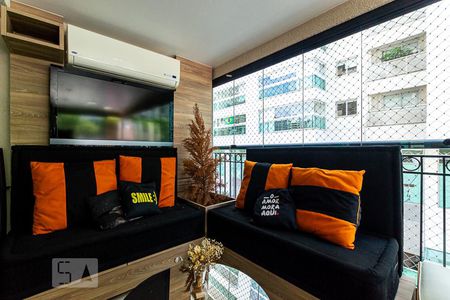 Varanda gourmet de apartamento à venda com 4 quartos, 145m² em Icaraí, Niterói