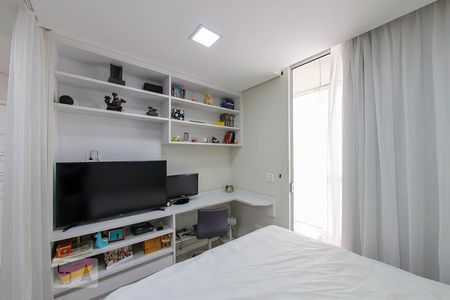 Quarto  de apartamento à venda com 1 quarto, 36m² em Vila Augusta, Guarulhos
