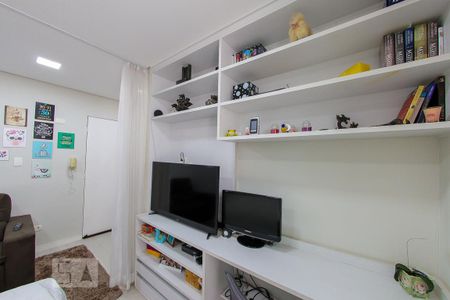 Quarto  de apartamento à venda com 1 quarto, 36m² em Vila Augusta, Guarulhos