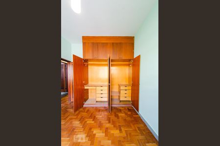 Quarto 2 de apartamento para alugar com 3 quartos, 100m² em Nova Suíça, Belo Horizonte