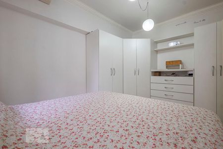 Quarto 1 de apartamento para alugar com 2 quartos, 68m² em Pinheiros, São Paulo