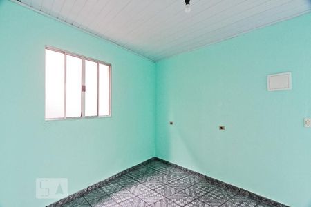 Sala de casa para alugar com 2 quartos, 60m² em Piqueri, São Paulo