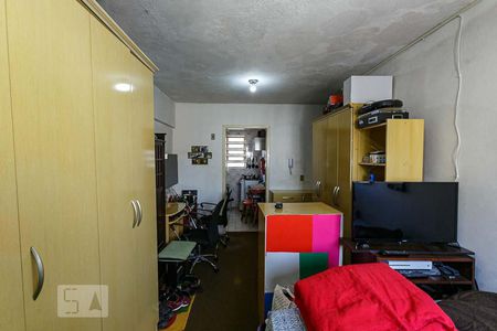 Sala/Quarto de kitnet/studio para alugar com 1 quarto, 32m² em Centro Histórico, Porto Alegre