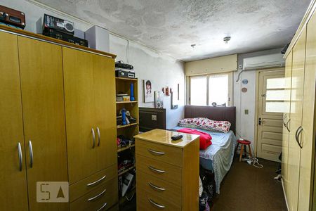 Sala/Quarto de kitnet/studio à venda com 1 quarto, 32m² em Centro Histórico, Porto Alegre