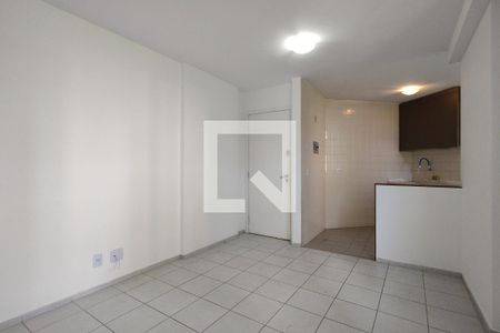 Apartamento para alugar com 37m², 1 quarto e 1 vagaSala