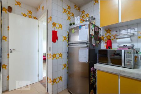 Cozinha de apartamento à venda com 3 quartos, 144m² em São José, Belo Horizonte