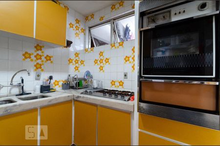 Cozinha de apartamento à venda com 3 quartos, 144m² em São José, Belo Horizonte