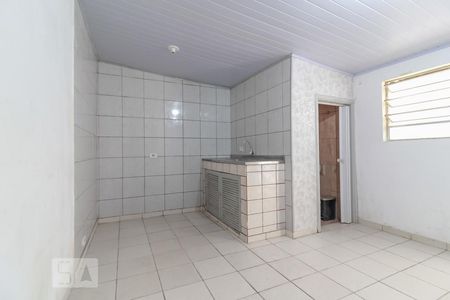 Cozinha de casa para alugar com 1 quarto, 40m² em Vila Jacuí, São Paulo