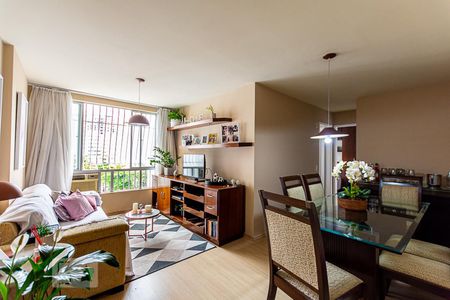 Sala de apartamento à venda com 2 quartos, 88m² em Icaraí, Niterói
