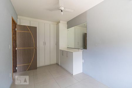 Quarto 1 de apartamento à venda com 2 quartos, 55m² em Santa Cecília, Porto Alegre