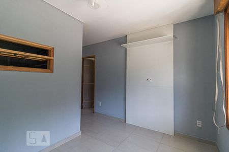 Sala de apartamento à venda com 2 quartos, 55m² em Santa Cecília, Porto Alegre