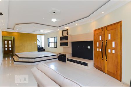 Casa à venda com 450m², 3 quartos e 5 vagasSala