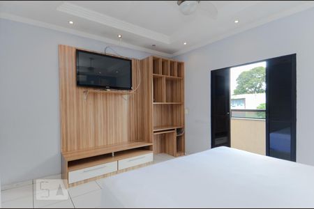 Suíte 1 de casa para alugar com 3 quartos, 450m² em Jardim Rosa de Franca, Guarulhos