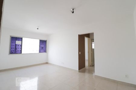 Sala de apartamento para alugar com 2 quartos, 66m² em Setor Bela Vista, Goiânia