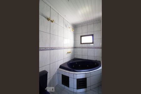 Banheiro da Suíte 1 de casa à venda com 3 quartos, 162m² em Jardim Munhoz, Guarulhos