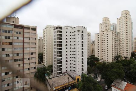 Vista  de apartamento à venda com 4 quartos, 208m² em Indianópolis, São Paulo