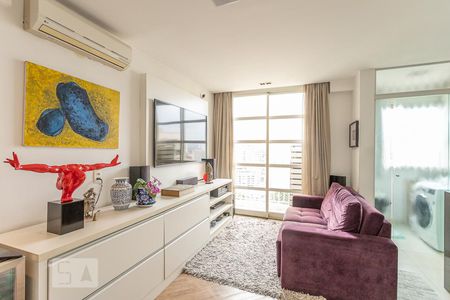 Sala  de apartamento à venda com 2 quartos, 120m² em Pompeia, São Paulo