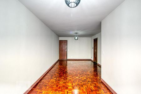 Sala de apartamento para alugar com 2 quartos, 67m² em Água Verde, Curitiba